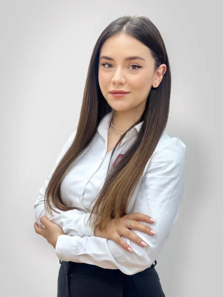 Фото сотрудника